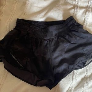 Lululemon Hottie Hot  2.5